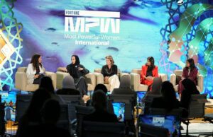 Ai faz de você o estranho da internet-e é uma coisa boa Ai faz de você o estranho da internet-e é uma coisa boa