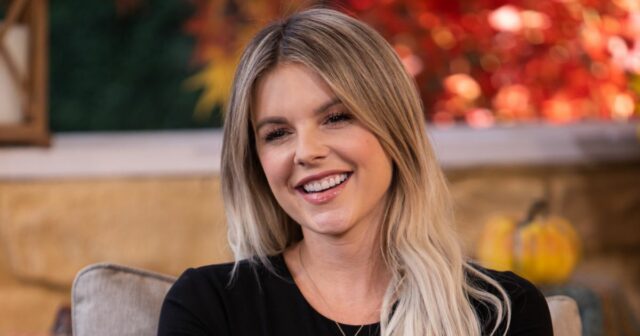 Ali Fedotowsky compartilha um doce vídeo surpreendendo seus filhos após sua misteriosa viagem: 'Momento perfeito'