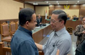 Anies Baswedan revelou o motivo para vir diretamente ao Tribunal Distrital de Yakarta para participar da sessão do caso de corrupção de Tom Lembong Anies Baswedan revelou o motivo para vir diretamente ao Tribunal Distrital de Yakarta para participar da sessão do caso de corrupção de Tom Lembong