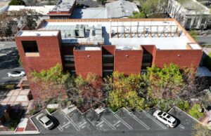 Antioquia recebe 1,7 milhão de bolsas de estudos em dólares para serviços para jovens Antioquia recebe 1,7 milhão de bolsas de estudos em dólares para serviços para jovens