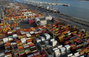 As autoridades do Reino Unido receberão cocaína no valor de mais de US $ 130 milhões de um navio no porto de Londres As autoridades do Reino Unido receberão cocaína no valor de mais de US $ 130 milhões de um navio no porto de Londres