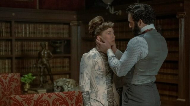 As estrelas dos "anos dourados" provocam problemas para Bertha e George após as emboscadas do episódio 2

