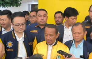 Mais popular: a Polônia Viral Polônia ameaça as crianças, centenas de ativistas se juntam a Ampi Bahlil para as pinturas de Ampi: pare de lutar, competindo, mas no corredor