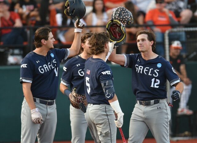 Baseball da NCAA: 2 home runs de Hedges Power USC Past Saint Mary's em Corvallis Regional

