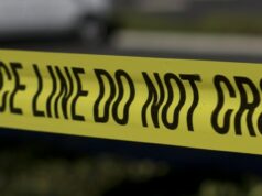 ‘Ele ameaçou me decapitar’: homem Martinez, acusado de matar pais, supostamente confessou sem remorso Bay Point: entrou com uma ação contra o homem que supostamente caiu com um ciclista e matou enquanto segurava a garrafa de água