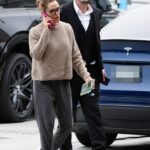 Ben Affleck e Jennifer Garner pareciam muito gelados quando se reuniram para recuperar seu filho de 13 anos, Samuel, do aeroporto