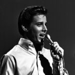 Bobby Sherman, ídolo adolescente nos anos sessenta e setenta, morre aos 81