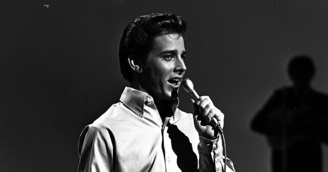 Bobby Sherman, ídolo adolescente nos anos sessenta e setenta, morre aos 81

