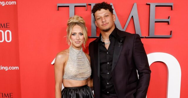 Patrick e Brittany Mahomes comemoram a primeira Páscoa como uma família de 5 com uma foto rara de Baby Golden