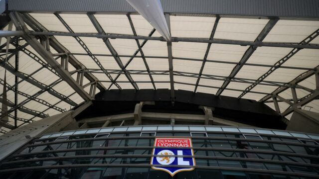 Campeão francês de sete tempo Lyon foi transferido para a Liga 2


