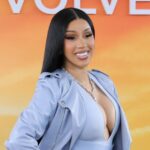 Cardi B compartilha as primeiras fotos de sua filha Blossom