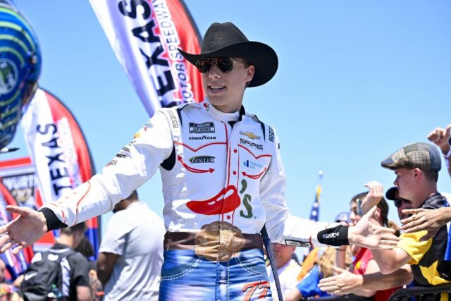 NASCAR: 400 presentes por líquido