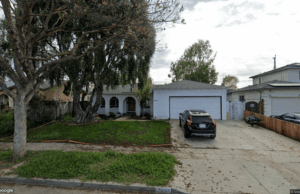 Casa com três quartos é vendida por US $ 1,3 milhão em San Jose 5854 Falon Way - Google Street View