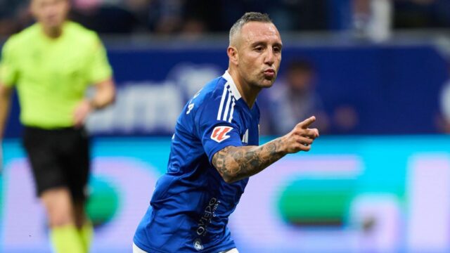 Cazorla ajuda o ENFERTO DE ENDO DE 24 ANOS

