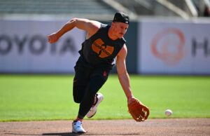 Chapman, da SF Giants, toma medidas importantes na reabilitação, pode estar de volta antes do intervalo Chapman, da SF Giants, toma medidas importantes na reabilitação, pode estar de volta antes do intervalo