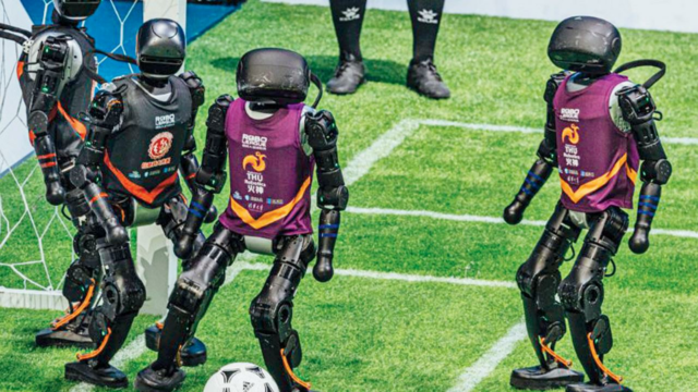 Chinês está procurando um robô alfandegário através do torneio esportivo

