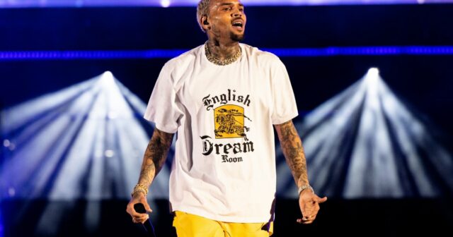 Uma história completa dos problemas legais de Chris Brown ao longo dos anos