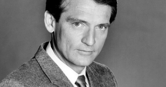 Chris Robinson, ator do 'Hospital Geral' que interpretou um médico Chris Robinson, ator do 'Hospital Geral' que interpretou um médico na televisão, morre aos 86 anos