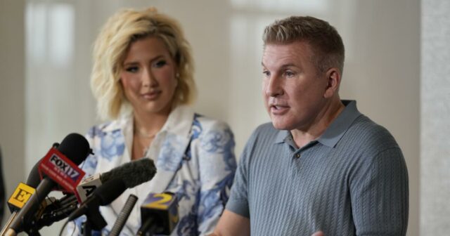 Chrisley diz a Lara Trump: aprender que eles foram perdoados não era tão simples quanto tudo isso

