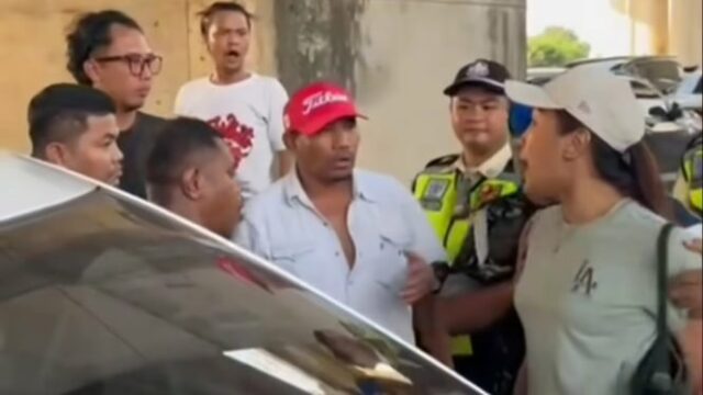 Coletor de dívida de ação viral puxando um carro na estação Whoosh, levou à extorsão da vítima

