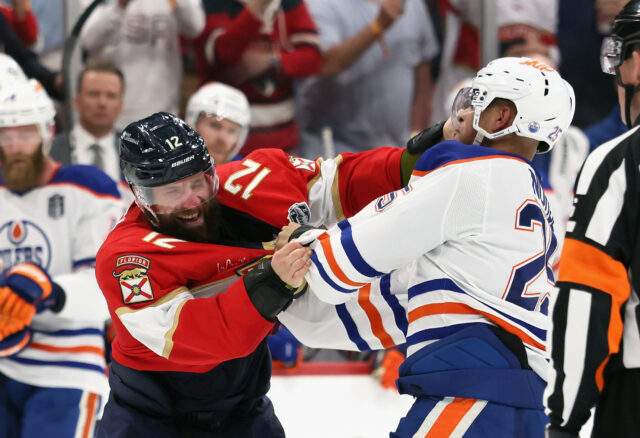 Como Look Oilers vs Pinthers Jogo 4: Clave Stream NHL Stanley Cup Finfes, TV Canal

