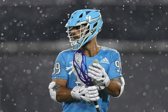 Como olhar para Rabil Posts: Live Stream Episódio 1 Turf Wars, Lacrosse, Belichick, Hogan

