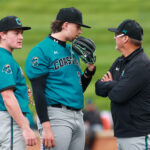 Como parecer Coastal Carolina vs. Oregon State: Stream Stream World, Canal TV