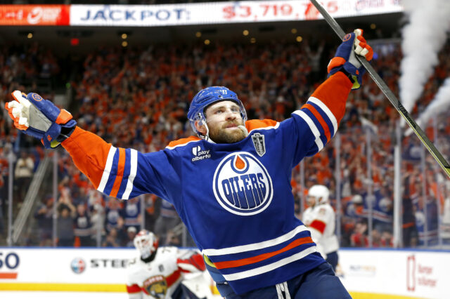 Como você vê Panthers vs. Oilers irem para Stanle Khl Leanz NHL Stanley Cup Féals, Canel TV


