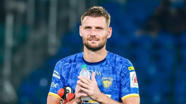 Connon Shields, Ryan Edwards deixa Cennayin FC


