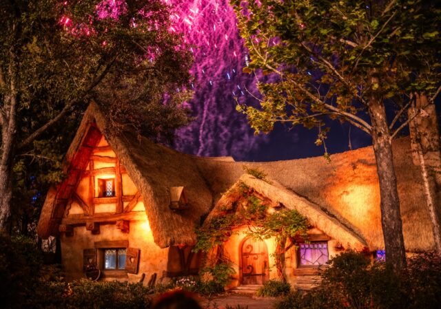 Controle da multidão Surpresa: Magic Kingdom se estende as horas da noite após o início da Starlight

