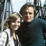 A estrela da Coronation Street, Barbara Ferris, morreu 85 anos (foto com James Bolam em laranjas e limões)