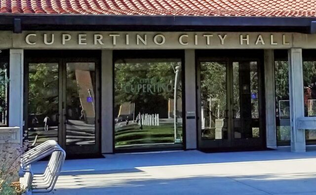 Cupertino ocupa o orçamento e abre espaço para serviços da cidade

