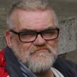 Morley Cummings, 59, (foto) dormiu aproximadamente em St Austell por dez anos