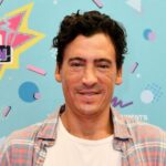 Andrew Keegan conheceu 'de aparência estranha' Ledger no elevador antes de filmar '10 coisas que eu odeio de você '