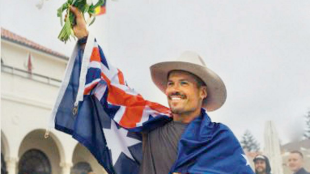 Dentro do período de 35 dias durante o período de 35 dias em todo o australiano

