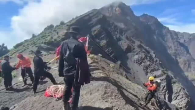 Depois de ser evacuado, o corpo de alpinistas brasileiros será autópsia em Maram

