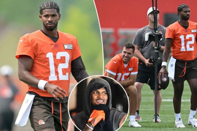 Deshaun Watson leva Shedeur Sanders "sob sua asa" como mentor para Browns QBs

