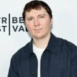 Dia de Paulo para escrever, comédia direta para a Universal com Daniels produzindo