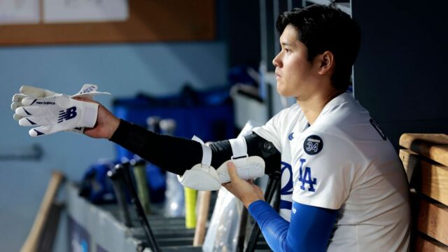 Dodgers precisam desesperadamente do braço de Shohei Ohtani, mas o bastão deles o fará por enquanto

