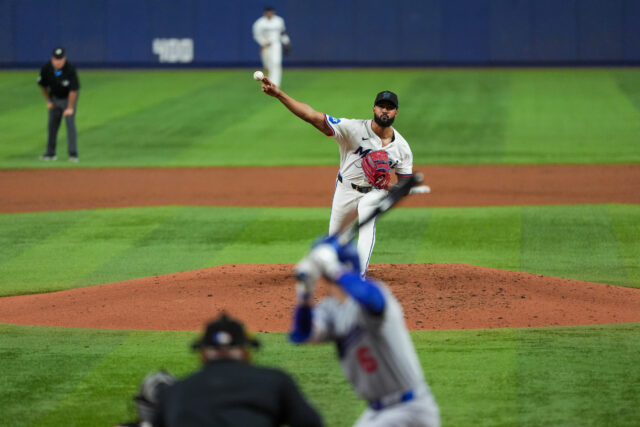 Dodgers previstos para adquirir US $ 56 milhões jovens vencedores no comércio de sucesso de bilheteria

