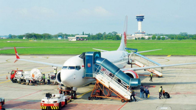 Dogca Perser Review Air Indian and Indian Aircraft após a manutenção do atraso

