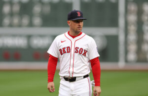 Dois principais rebatedores do Red Sox tornam enorme pressão para retornar Dois principais rebatedores do Red Sox tornam enorme pressão para retornar