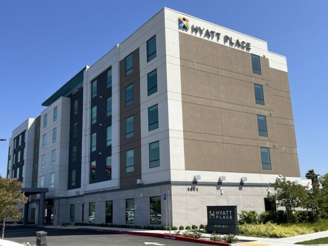 East Bay Hotel recuperou a falha de empréstimo no signo escuro do mercado de acomodações frágeis

