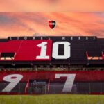 Ele nunca jogou, Lionel Messi foi imortalizado neste estádio do clube