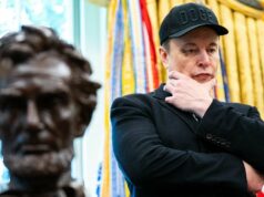 Elon Musk sugere que xingamentos de ‘nazistas’ são semelhantes a incitação ao assassinato após tiroteio na Guarda Nacional Mo Chara, DJ Proi e homens e homens e poderia se apresentar no palco de West Holts durante o quarto dia dos Festivais de Glastonbury 2025, 20 de junho de 2025 em Glastonbury, Inglaterra