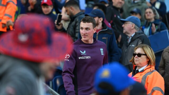 Eng vs WI, 3º ODI Start atrasado devido à chegada tardia do ônibus da equipe das Índias Ocidentais

