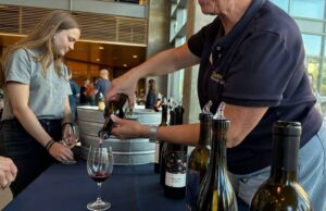 Estréia em estudantes após décadas de obstáculos legais à estréia da UC Davis com a UC Davis Estréia em estudantes após décadas de obstáculos legais à estréia da UC Davis com a UC Davis