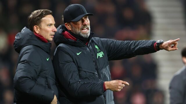 Ex-Assistente de Klopp Lijnders se junta à equipe da cidade de Pep

