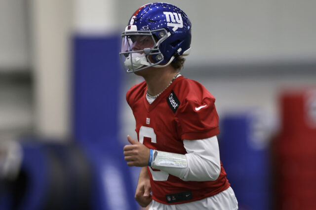 Ex-gigante QB sons na narrativa de Jaxson Dart

