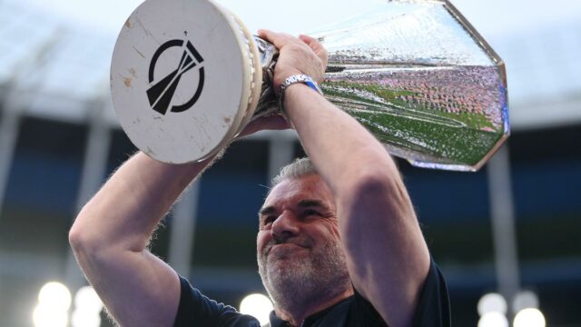 Ex -jogadores de "Spurs" de volta postecoglou contra o fundo do futuro incerto

